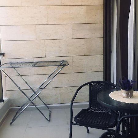 2 BDR Nitza appartment with balkony Netanja Zewnętrze zdjęcie